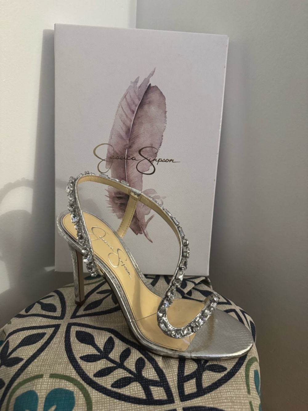 Jessica Simpson- Rhinestone Silver Heels size 7.5 - Picture 3 of 5